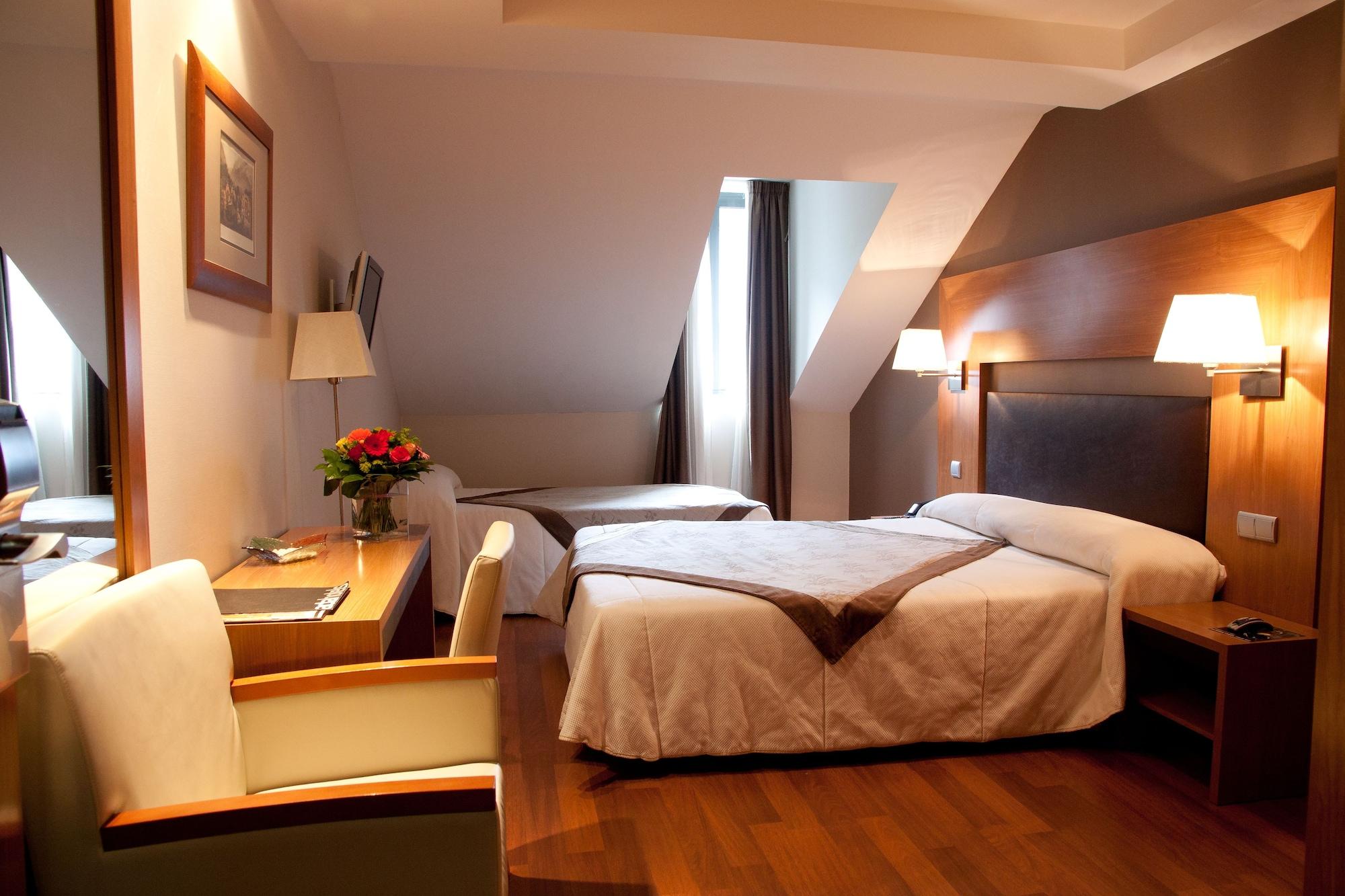 Alti Hotel Bagnères-de-Luchon Zewnętrze zdjęcie