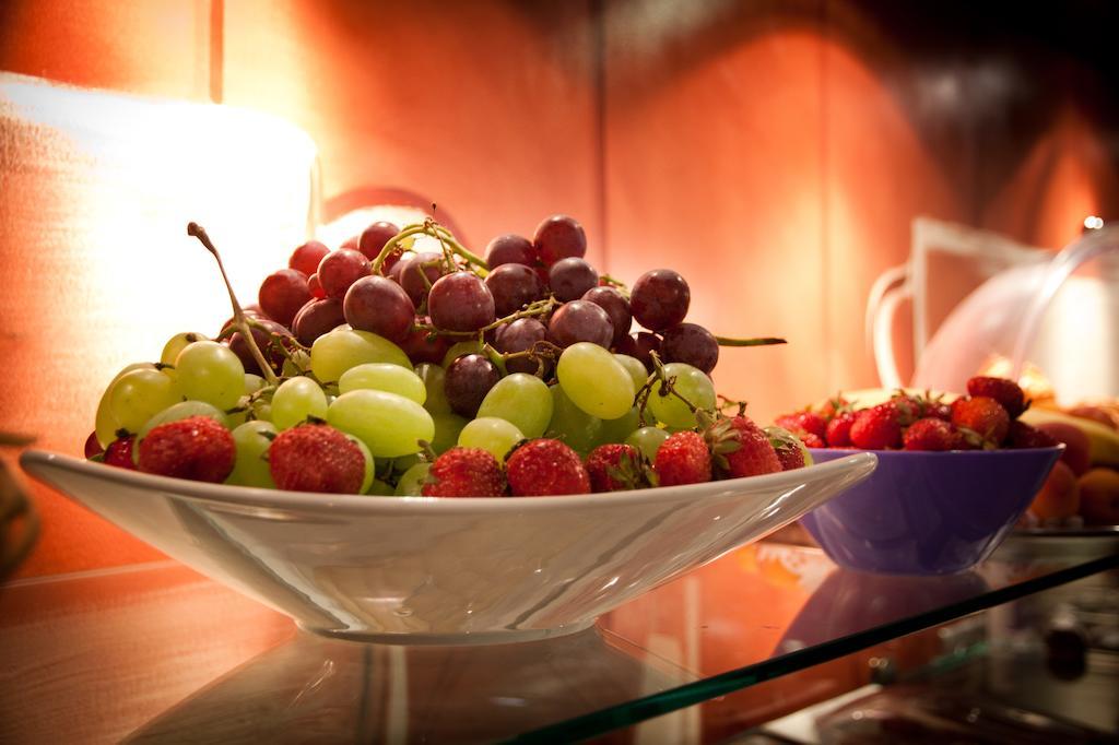 Alti Hotel Bagnères-de-Luchon Zewnętrze zdjęcie