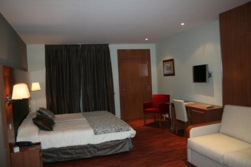 Alti Hotel Bagnères-de-Luchon Zewnętrze zdjęcie