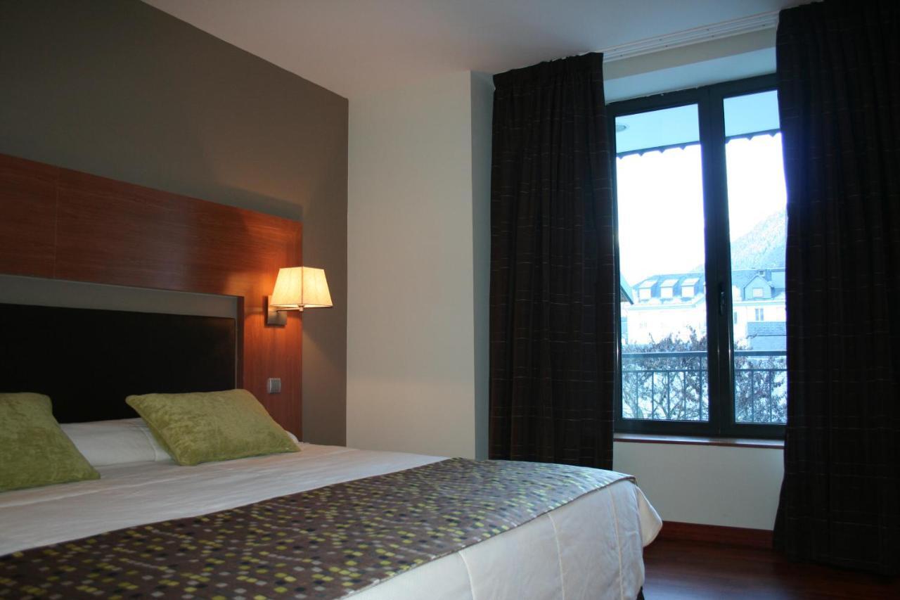 Alti Hotel Bagnères-de-Luchon Zewnętrze zdjęcie